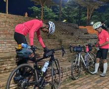 Mudik Naik Sepeda dari Cikarang ke Solo, Frans & Widodo Butuh Waktu 3 Hari - JPNN.com