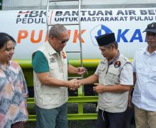 HBK Tambah 2 Mobil Tangki Air Bersih untuk Masyarakat Pulau Lombok - JPNN.com