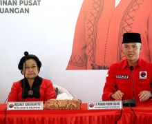 Hasil Survei SMRC: Elektabilitas PDIP Meroket di Kalangan Pemilih Kritis, Disusul Gerindra - JPNN.com