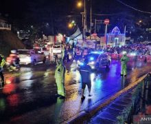 Polisi Tutup Arus Kendaraan dari Limbangan ke Bandung Malam Ini - JPNN.com