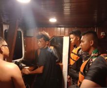 Kapal Mati Mesin di Perairan Mentawai, 4 WNA dan 2 WNI Dievakuasi - JPNN.com