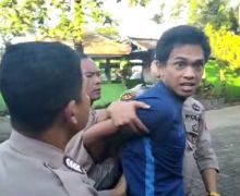 Tusuk Leher Sekuriti, Mantan Pemain PSM Makassar Ini Ditangkap Polisi - JPNN.com
