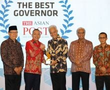 Ganjar Pranowo Terima Penghargaan The Best Governor 2023 - JPNN.com