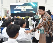 Gus Muhdlor Beberkan Trik untuk Tekan Pengangguran Lulusan SMK di Sidoarjo - JPNN.com