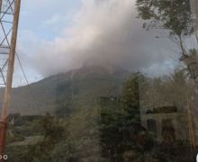 Waspada, Luncuran Lava Pijar Gunung Api Karangetang Mencapai 1.500 Meter - JPNN.com