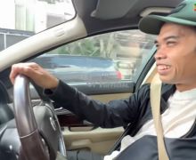 Jawaban Mengejutkan Ustaz Abdul Somad Saat Geber Mobil Mewah Ini, Alamak - JPNN.com