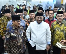 Ikut Lepas Calon Jemaah Haji Kloter Pertama, Waka MPR: Insyaallah Tahun Ini Lebih Baik - JPNN.com