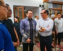 Melayat ke Rumah Almarhum Sarwono Kusumaatmadja, Bamsoet: Kehilangan Besar bagi Golkar - JPNN.com