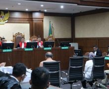 Terlibat Kasus Gratifikasi dan TPPU, eks Dirut Jasindo Dituntut 7 Tahun Penjara - JPNN.com