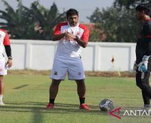 Madura United Datangkan Pelatih Kiper Baru Pengganti Valdir Bardi - JPNN.com