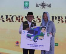 Danone Indonesia Gandeng LPBI NU, Beri Donasi Mobil Instalasi Pengolah Air - JPNN.com