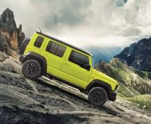 Suzuki Jimny 5 Pintu Resmi Mengaspal, Indonesia Siap-Siap - JPNN.com