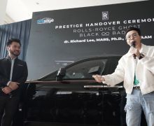 Richard Lee Beli Rolls Royce Ghost Seharga Puluhan Miliar, Buat Apa? - JPNN.com