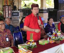 Angka Stunting di Klungkung Menurun, Bupati Suwirta Ingatkan Ini - JPNN.com