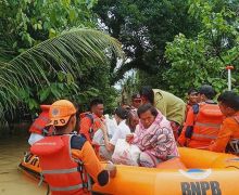 Banjir di Sumatera Barat, 1 Orang Meninggal di Padang Pariaman - JPNN.com