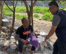 Pengedar Narkoba di Kampung Boncos Kabur dari Tangkapan Polisi - JPNN.com