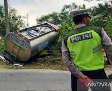 Truk Tangki Tabrak Mobil dan 3 Pemotor di Semarang, 1 Korban Tewas - JPNN.com