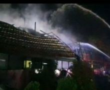 Kebakaran Melanda Gedung SDN 9 Langkai Kota Palangka Raya - JPNN.com