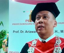 Ariawan Gunadi Masuk Buku MURI, Guru Besar Hukum Bisnis Termuda - JPNN.com