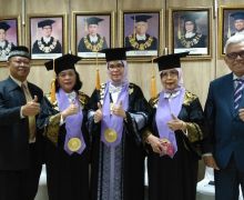 3 Profesor Dikukuhkan, Universitas Terbuka Makin Maju, Kualitas Pembelajaran Meningkat  - JPNN.com