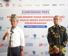 Menteri Bahlil Sebut Kepemimpinan Syamsuar Angkat Investasi dan Ekonomi Riau - JPNN.com