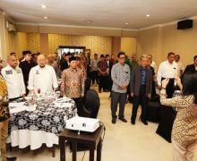 Guru Besar UGM dan Undip Beri La Nyalla Masukan Soal Proposal Kenegaraan DPD RI - JPNN.com