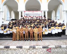 277 Guru di Aceh Utara Terima SK PPPK, Mahyuzar: Beri Pelayanan Terbaik kepada Masyarakat - JPNN.com