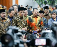 Ketua MPR Apresiasi Komitmen Presiden Jokowi Subsidi Kendaraan Listrik di Indonesia - JPNN.com
