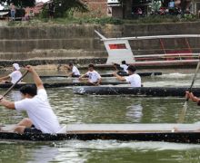 Mak Ganjar Adakan Lomba Pacu Perahu Tradisional Untuk Semarakkan Peringatan Kemerdekaan RI - JPNN.com