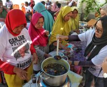 Mak Ganjar Gelar Pelatihan Pembuatan Jamu Tradisional di Pekanbaru - JPNN.com