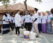 Santri Dukung Ganjar Beri Bantuan dan Merenovasi Ponpes di Subang - JPNN.com