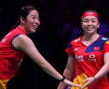 Chen Qing Chen/Jia Yi Fan Mengamuk di Final China Open 2023 - JPNN.com