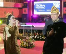 Suara KD Membahana di Puncak Dies ke-39 UT, Sean Idol Tak Kalah - JPNN.com