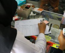 Bea Cukai Pantau Harga Rokok di Pasaran di 3 Wilayah Ini - JPNN.com
