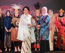 Aktif Kembangkan Kemampuan Wirausaha Perempuan, Pengusaha Asal Indonesia ini Raih AWEN Awards - JPNN.com