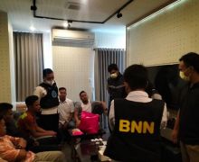 Pesta Narkoba di Twin Tower Surabaya Digerebek, 10 Orang Diamankan - JPNN.com