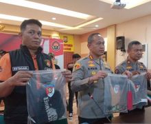 Polisi Tembak Pelaku Pembusuran Warga Makassar - JPNN.com