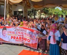 Berjiwa Besar dan Pemersatu, Prabowo Mendapat Dukungan Mak-Mak Permata 08 - JPNN.com
