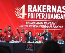 Momen-Momen di Rakernas PDIP, Mulai Sinyal Dukungan Jokowi untuk Ganjar, hingga Bu Mega Menerima Bibit MSP - JPNN.com