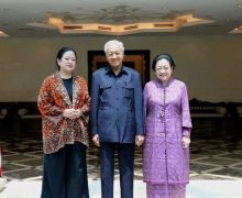 Bu Mega Meraih Gelar Doktor HC dari UTAR, Mahathir Mohamad: Tahniah, Congratulation! - JPNN.com