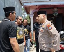 Pendekar Silat di Kediri Tewas Dianiaya, AKBP Teddy Chandra Datang Melayat - JPNN.com