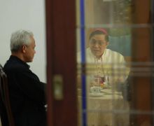 Senang Dikunjungi Ganjar, Uskup Agung Malang Hidangkan Rawon & Nasi Goreng - JPNN.com