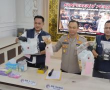 Polrestabes Palembang Gerebek Kampung Narkoba, 5 Ditangkap, 1 Wanita - JPNN.com