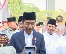 Gus Men Pakai Seragam Banser, Presiden Jokowi: Saya Kira Danjen Kopassus - JPNN.com