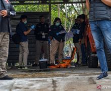 Olah TKP Pembunuhan Ibu dan Anak di Subang, Polisi Belum Temukan Satu Alat Bukti - JPNN.com
