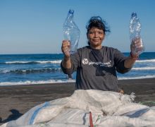 SC Johnson & Plastic Bank Kumpulkan 40 Juta Kg Plastik Daur Ulang dari Pesisir Pantai - JPNN.com