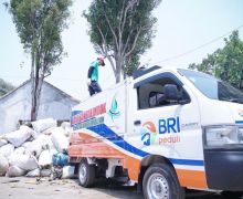 Yayasan Bening Saguling & BRI Peduli Ajak Masyarakat Kelola Sampah di Tepi Citarum - JPNN.com