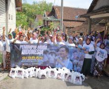 Relawan Mas Gibran Gerilya di 3 Wilayah, Berbagi Sembako hingga Gelar Lomba Futsal - JPNN.com