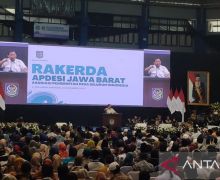 Prabowo Gunakan Jabatan Menhan di Rakerda APDESI, Imparsial Sentil Jokowi - JPNN.com