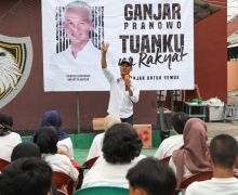 Ratusan Masyarakat dan Pedagang Kecil Terbantu oleh Aksi Sosial Gardu Ganjar - JPNN.com